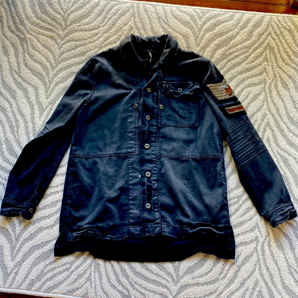 Free people distressed vintage black jean jacket small